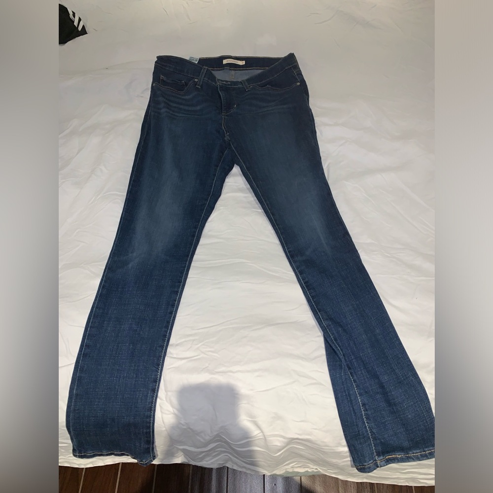 New Levi shaping skinny size 31 nwot